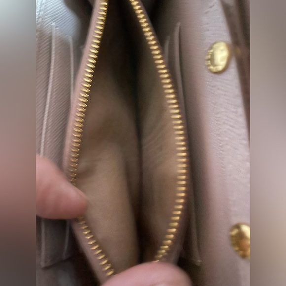 Prada Saffiano crossbody bag code 224 - Picture 7 of 15